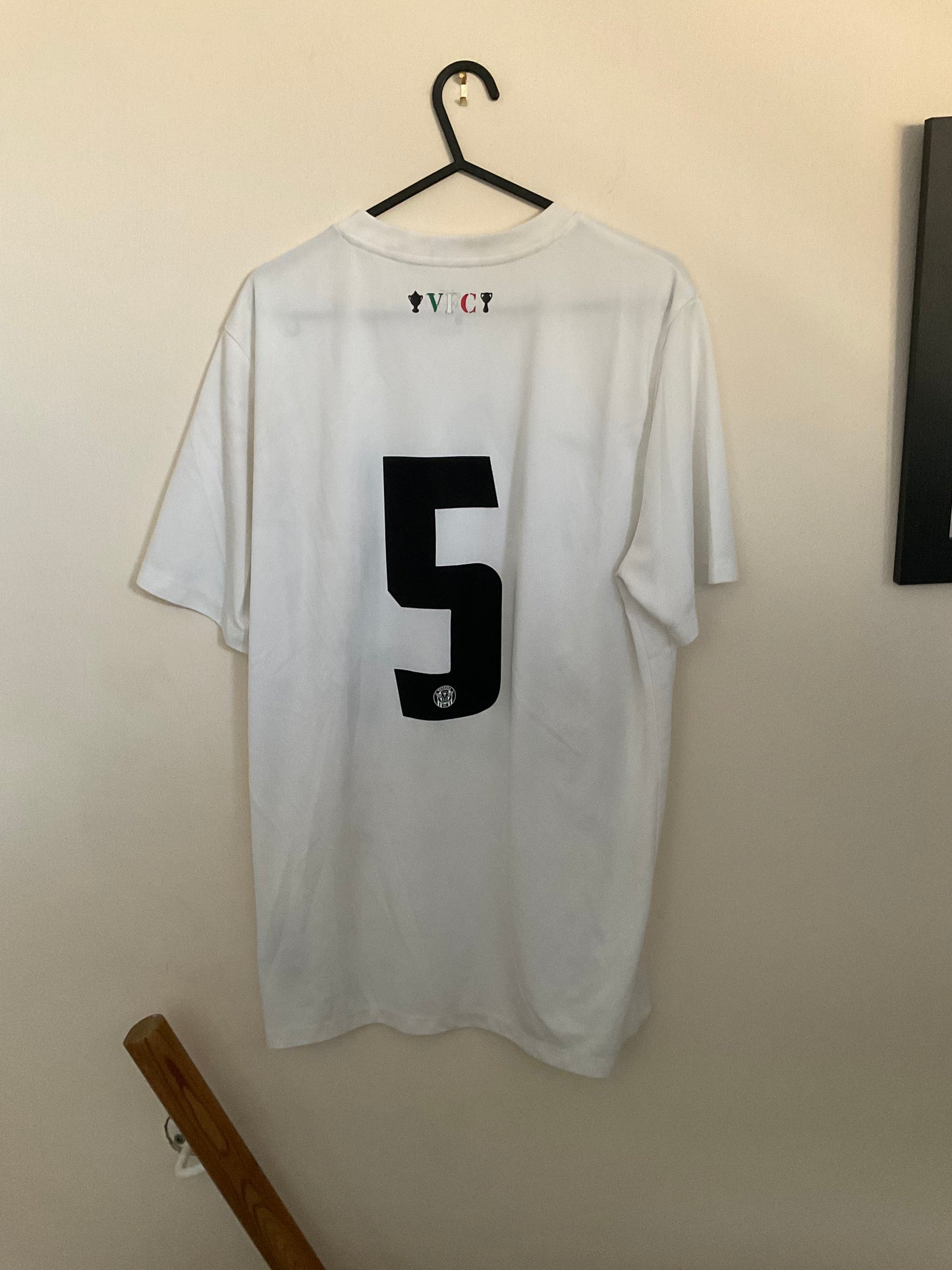VENEZIA 2017-18 AWAY SHIRT NUMBER 5 - Men’s Large