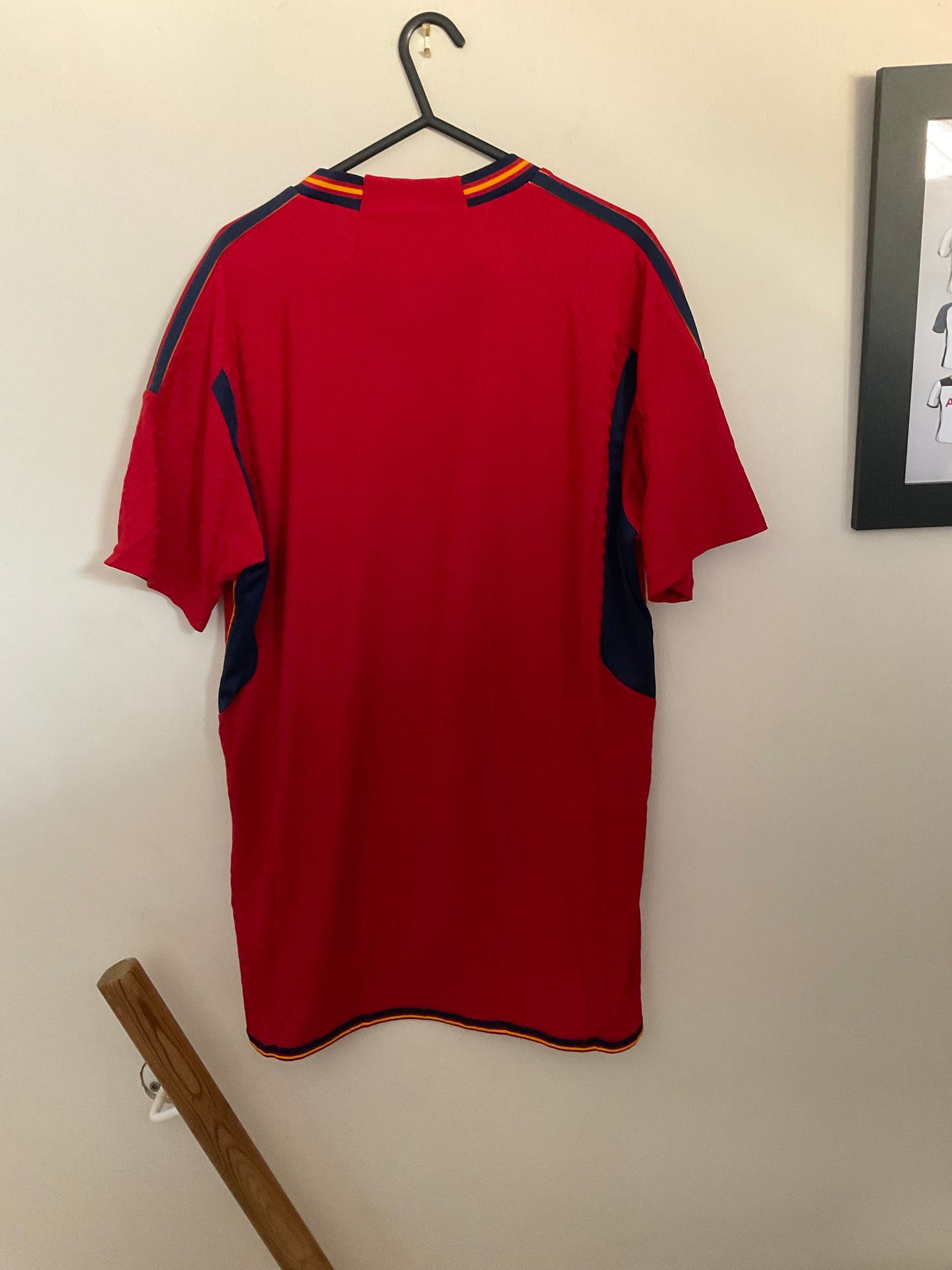 SPAIN 2022 HOME SHIRT PLAYER VERSION - Men’s Large (BNWT)