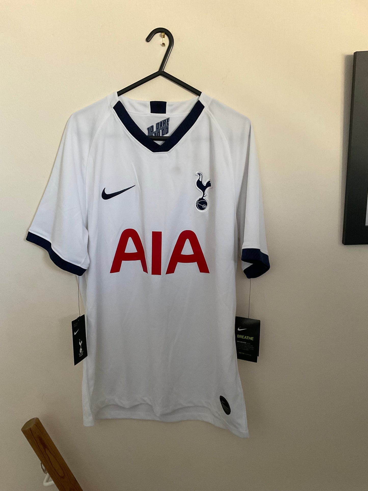 TOTTENHAM HOTSPUR 2019-20 HOME SHIRT SON 7 - Men’s Medium (BNWT)