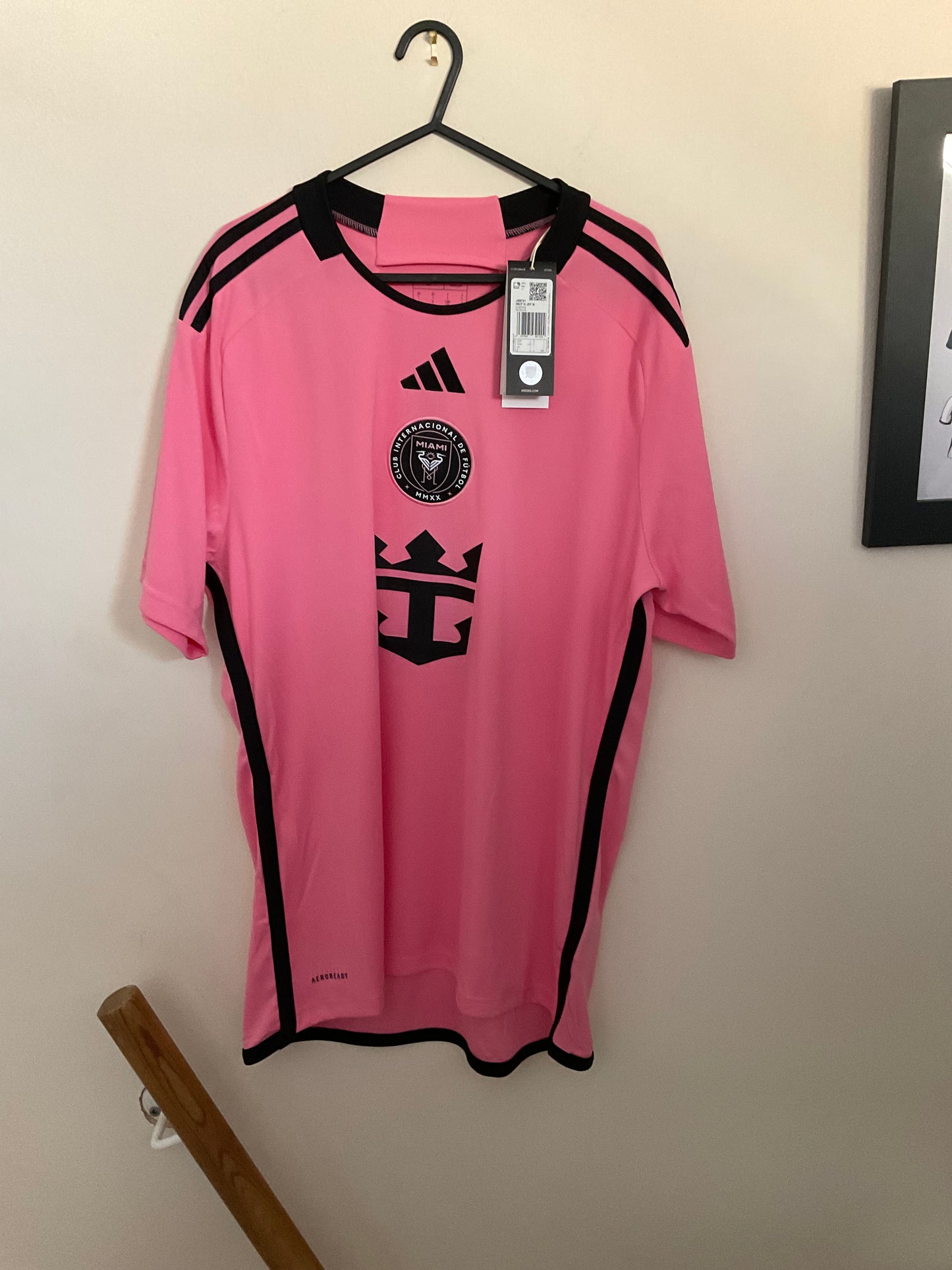 INTER MIAMI 2024 HOME SHIRT MESSI 10 - Men’s Large (BNWT)